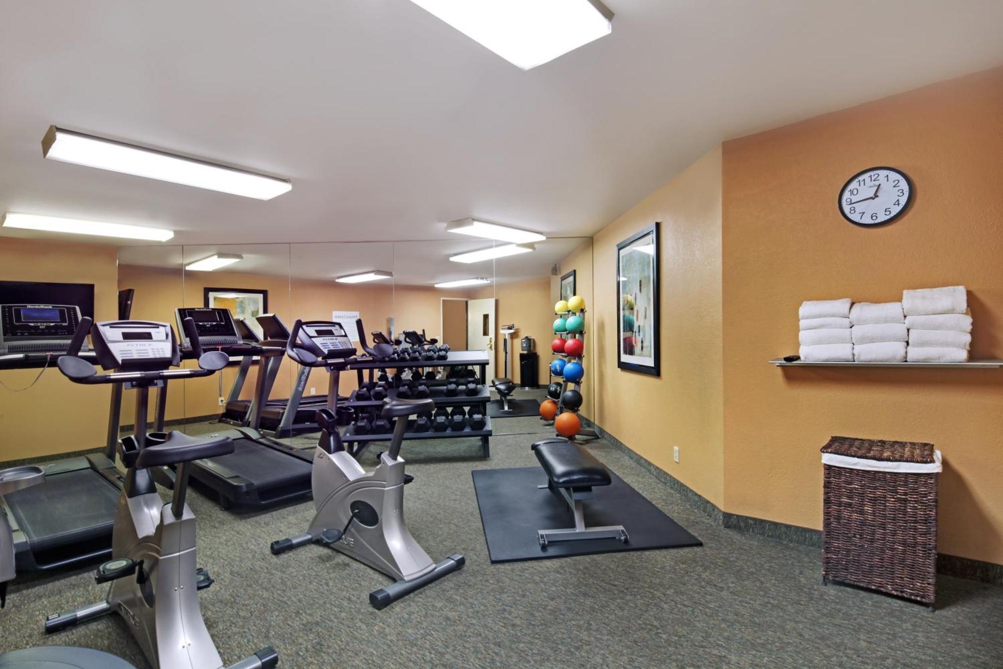 Holiday Inn Express Port Hueneme By Ihg Экстерьер фото